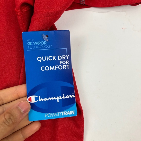 New Men’s champion T-shirt - Picture 6 of 8